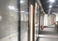 Il divisore in vetro pieno dell'ufficio di altezza mura la progettazione d'acciaio della divisione dell'ingresso
